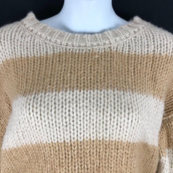 $49 Hiatus Women’s Crewneck‎ Striped Knit Pullover - Picture 2 of 9